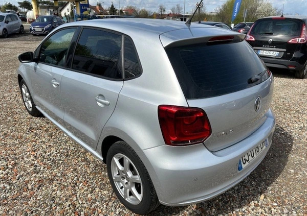 Volkswagen Polo cena 22500 przebieg: 88800, rok produkcji 2010 z Limanowa małe 154